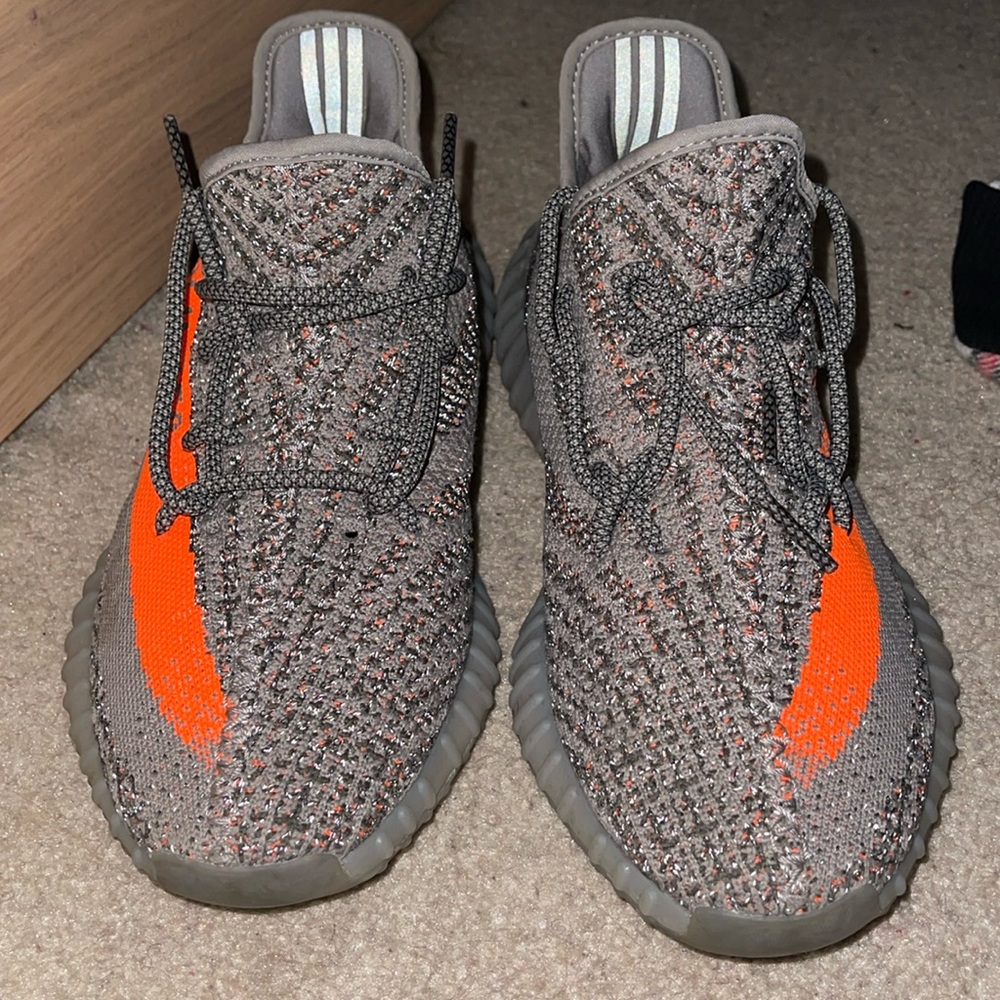 Adidas - Yeezy Boost 350 V2 Beluga, Size 11 almost new